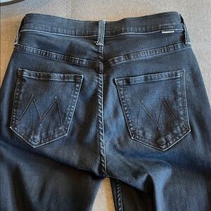 Mother Black Wash Denim :: The Mid Rise Ankle :: size 25